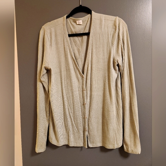 Aritzia Wilfred Free Cadigan Size M Colour Sage - Picture 2 of 5